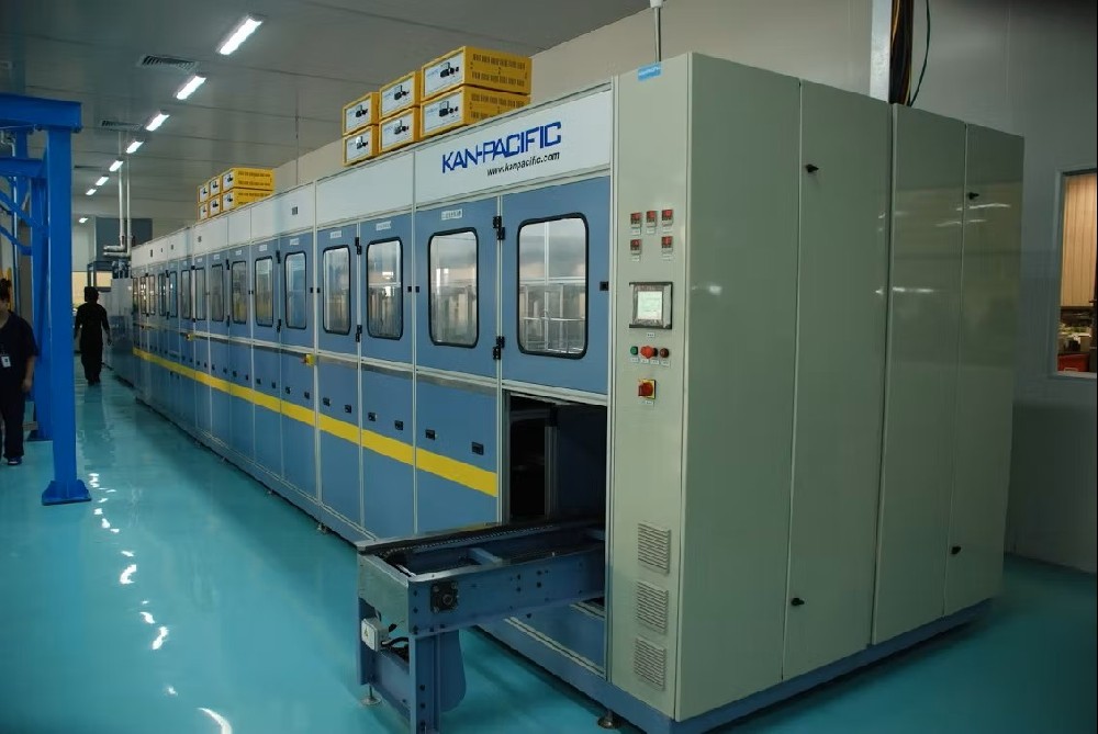 Fully Enclosed Automatic Ultrasonic Aqueous Cleaning and Drying System