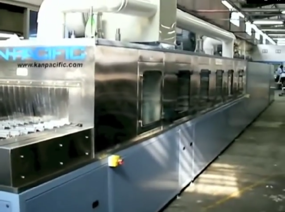 MB Series - Conveyorised Spray Washing & Drying System